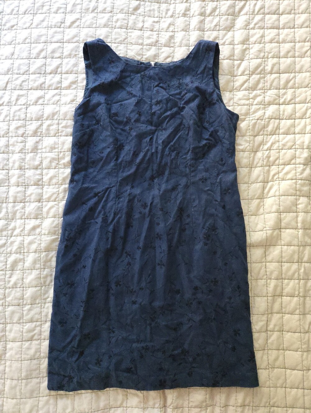 Vintage Navy Floral Embroidery Sheath Dress Linen Blend Sag Harbor Size 12 - Picture 2 of 7